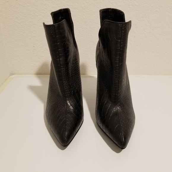 Pointed Toe 4.5" High Heel Ankle Boots - Snake skin Embossed Size 40 /US Sz 8 - Picture 12 of 12